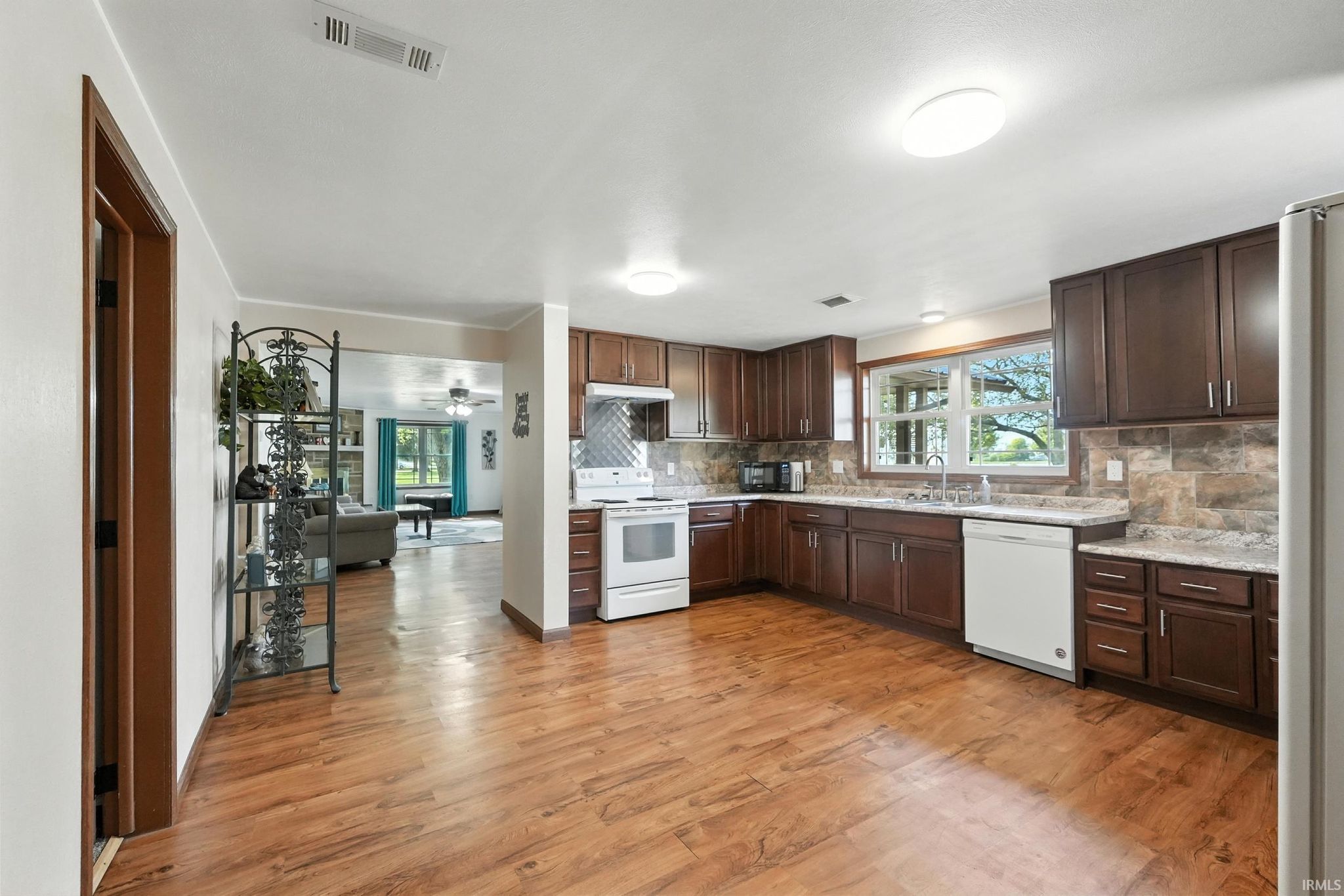 Image of 522 N MAIN Street