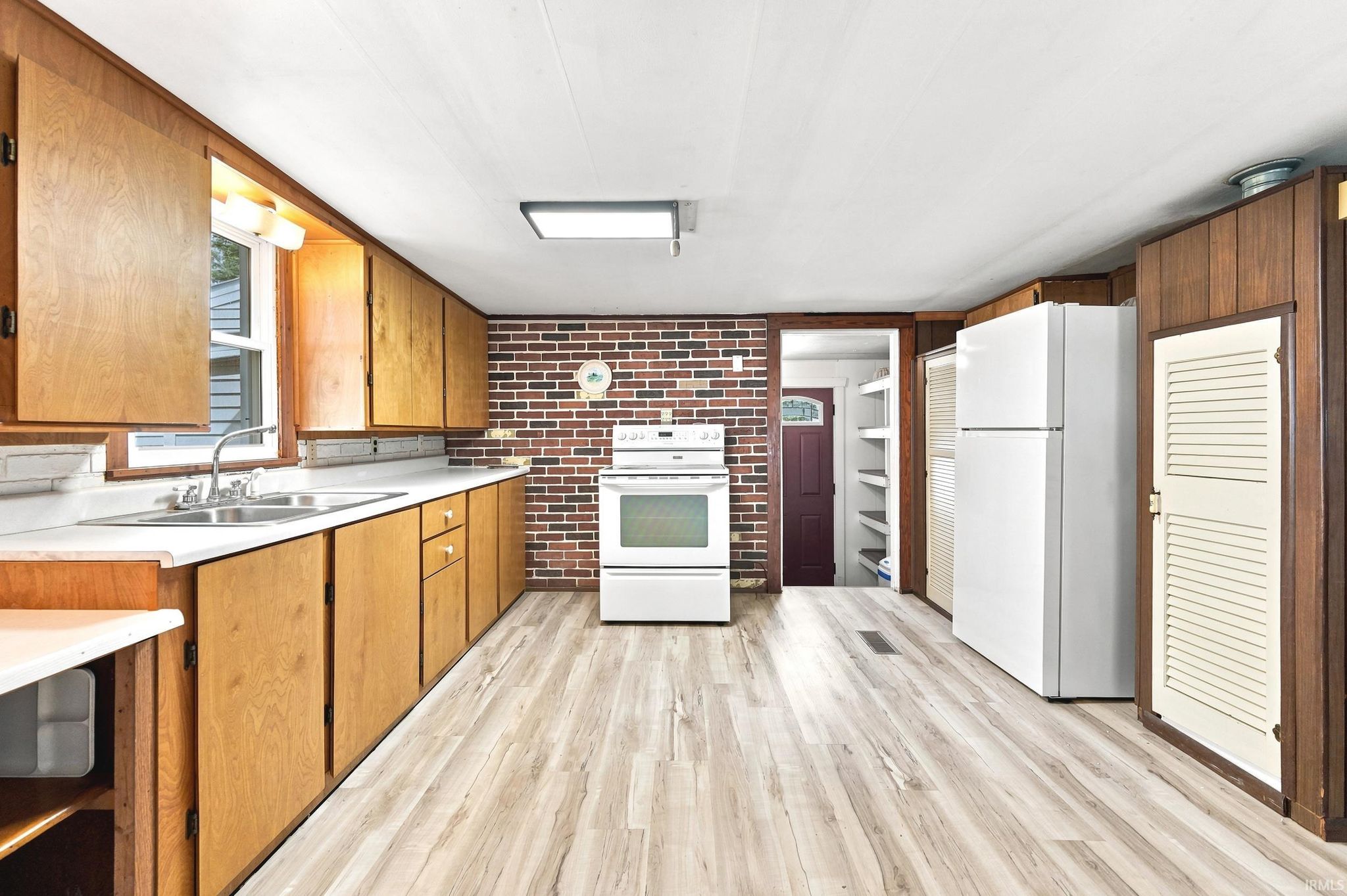 Image of 1829 S 445 E