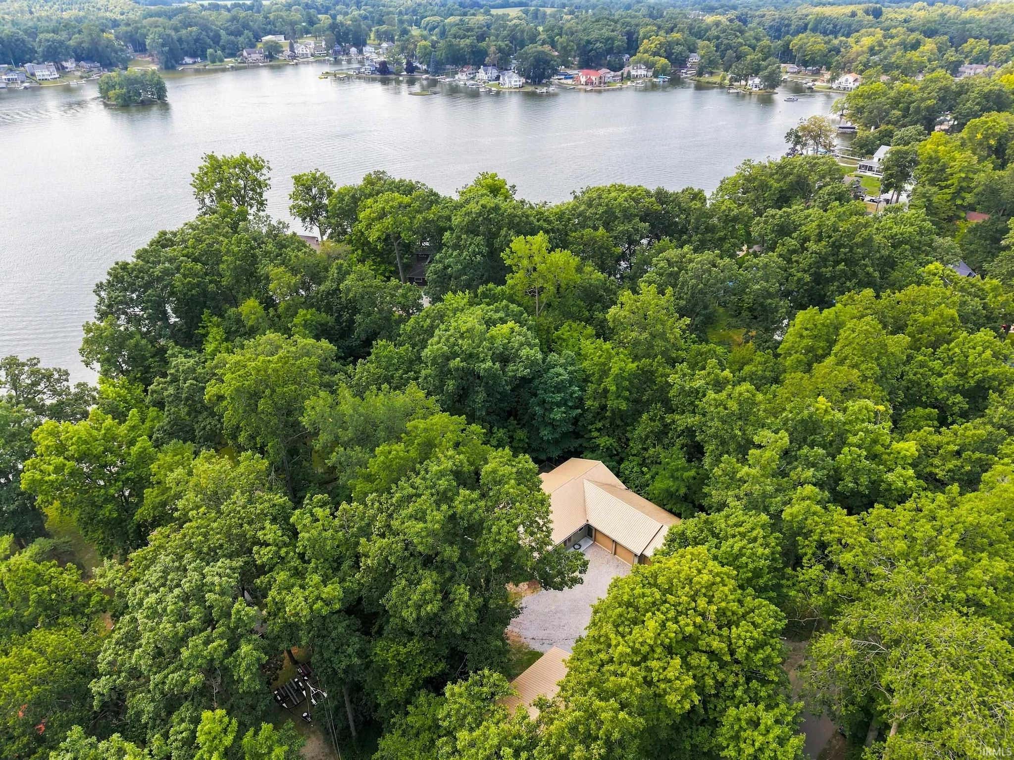 Image of 1080 North Shore Drive