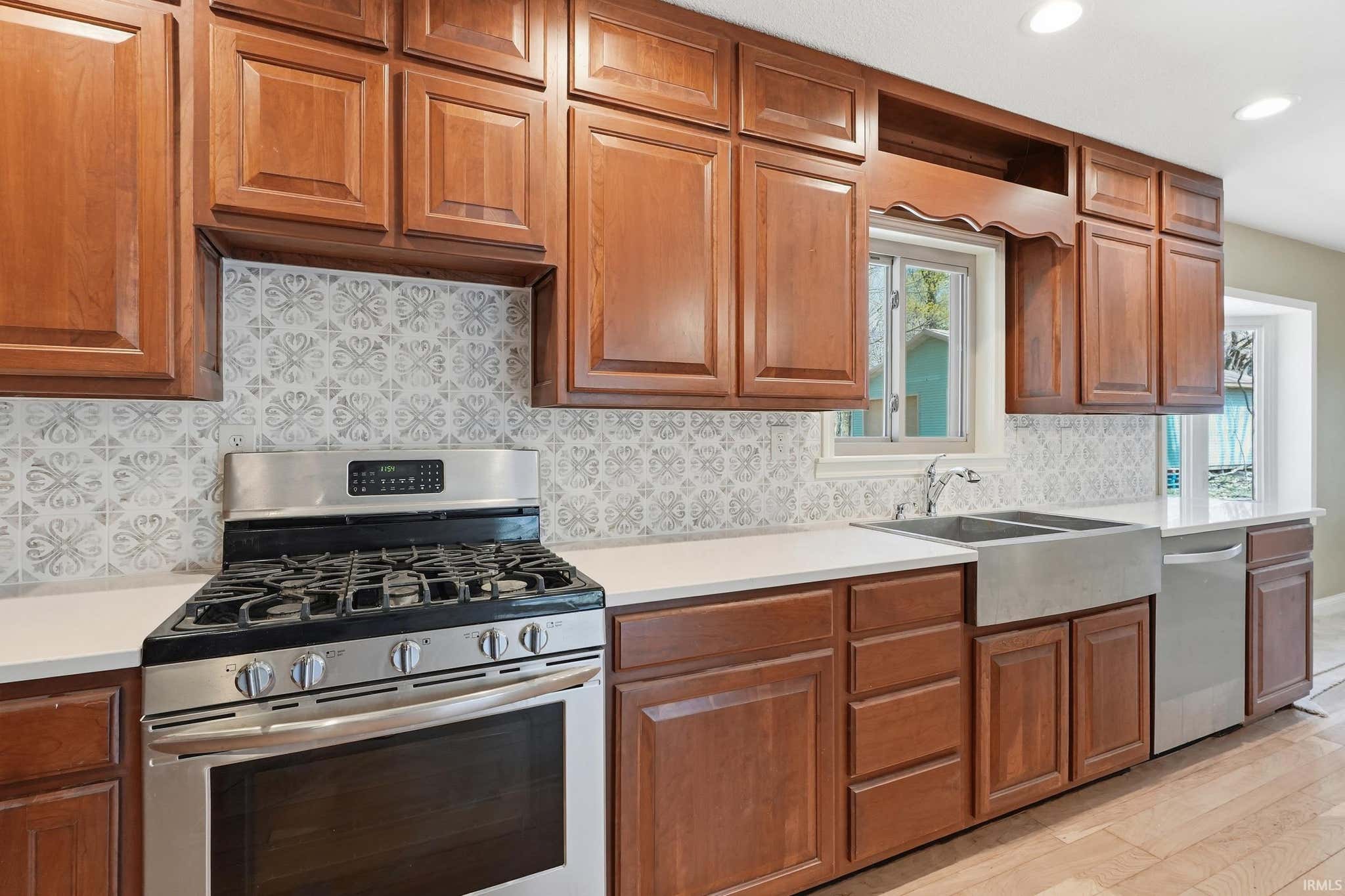 Image of 1080 North Shore Drive