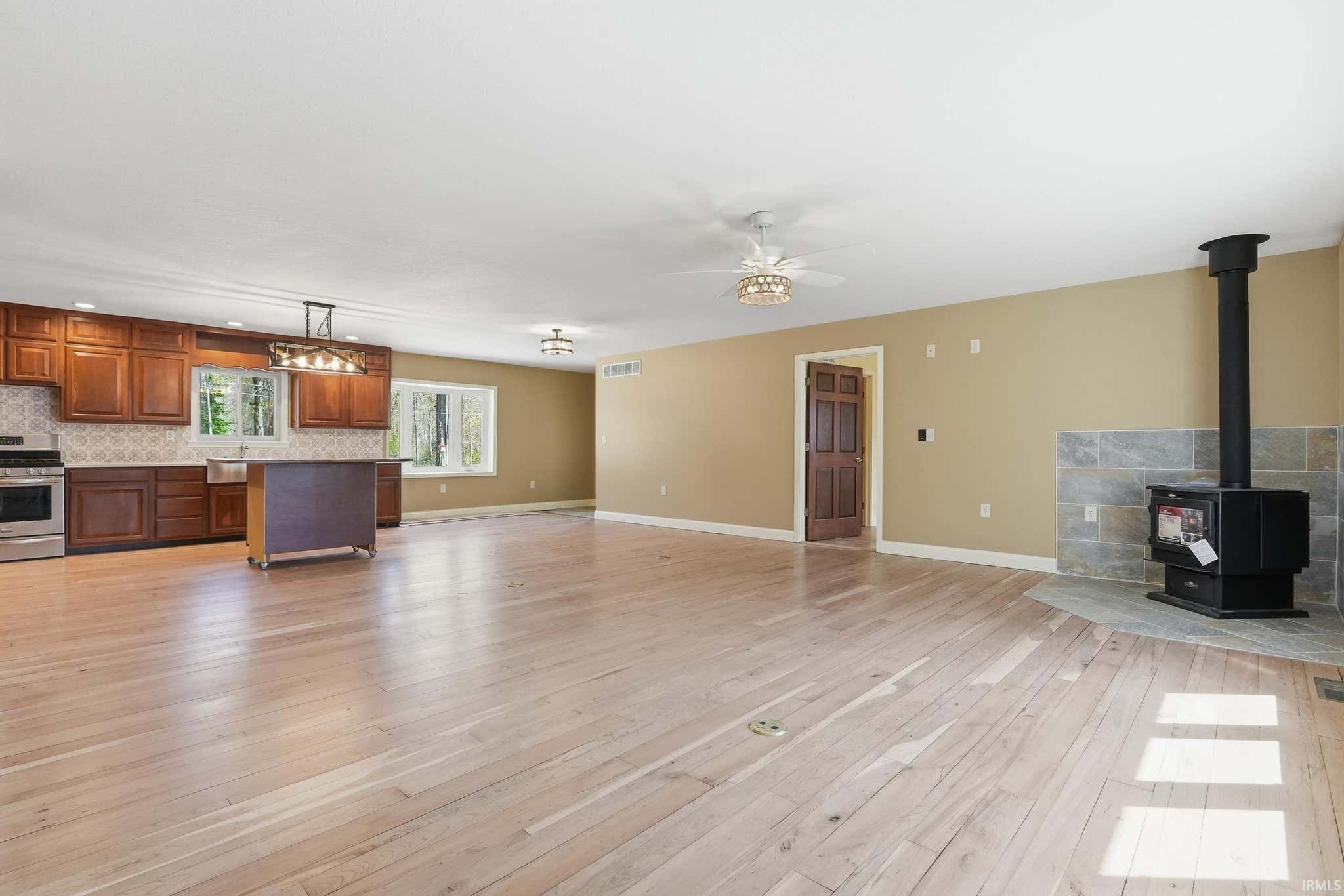 Image of 1080 North Shore Drive
