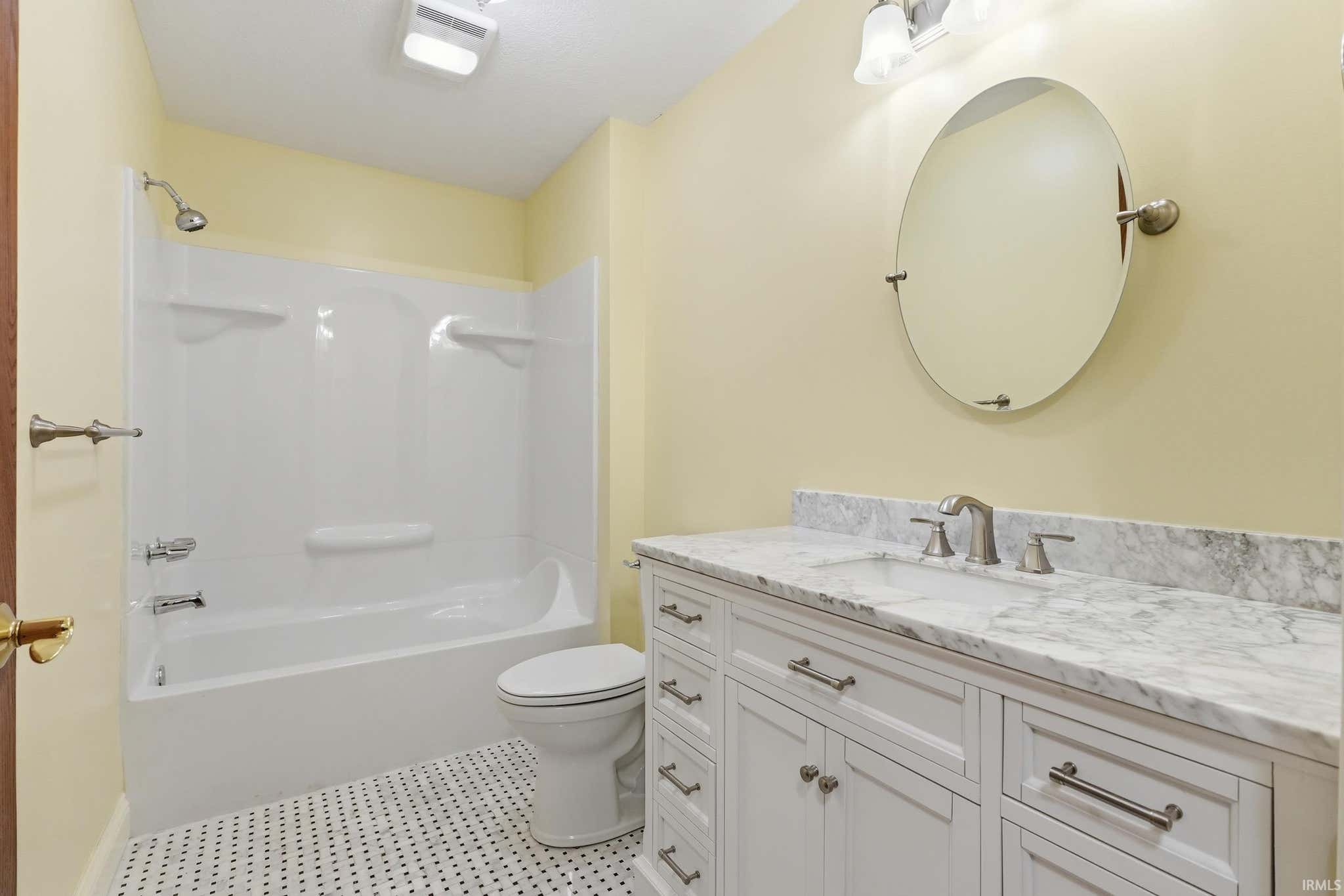 Image of 1080 North Shore Drive