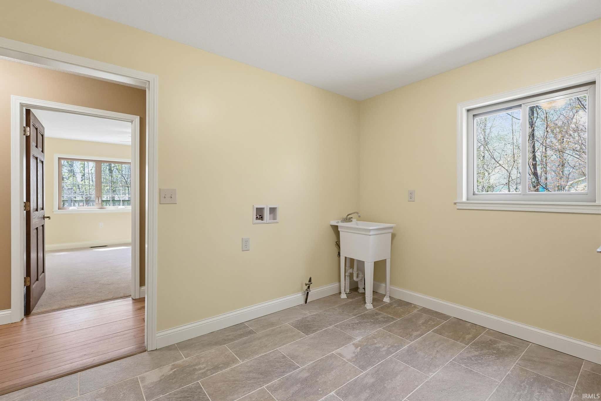Image of 1080 North Shore Drive