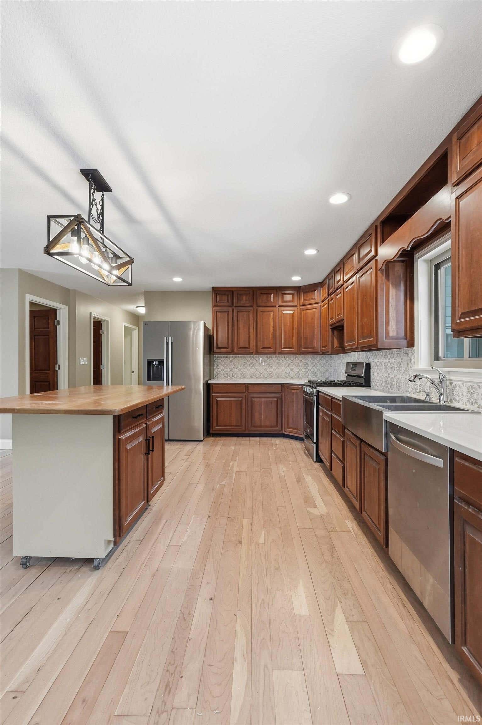 Image of 1080 North Shore Drive
