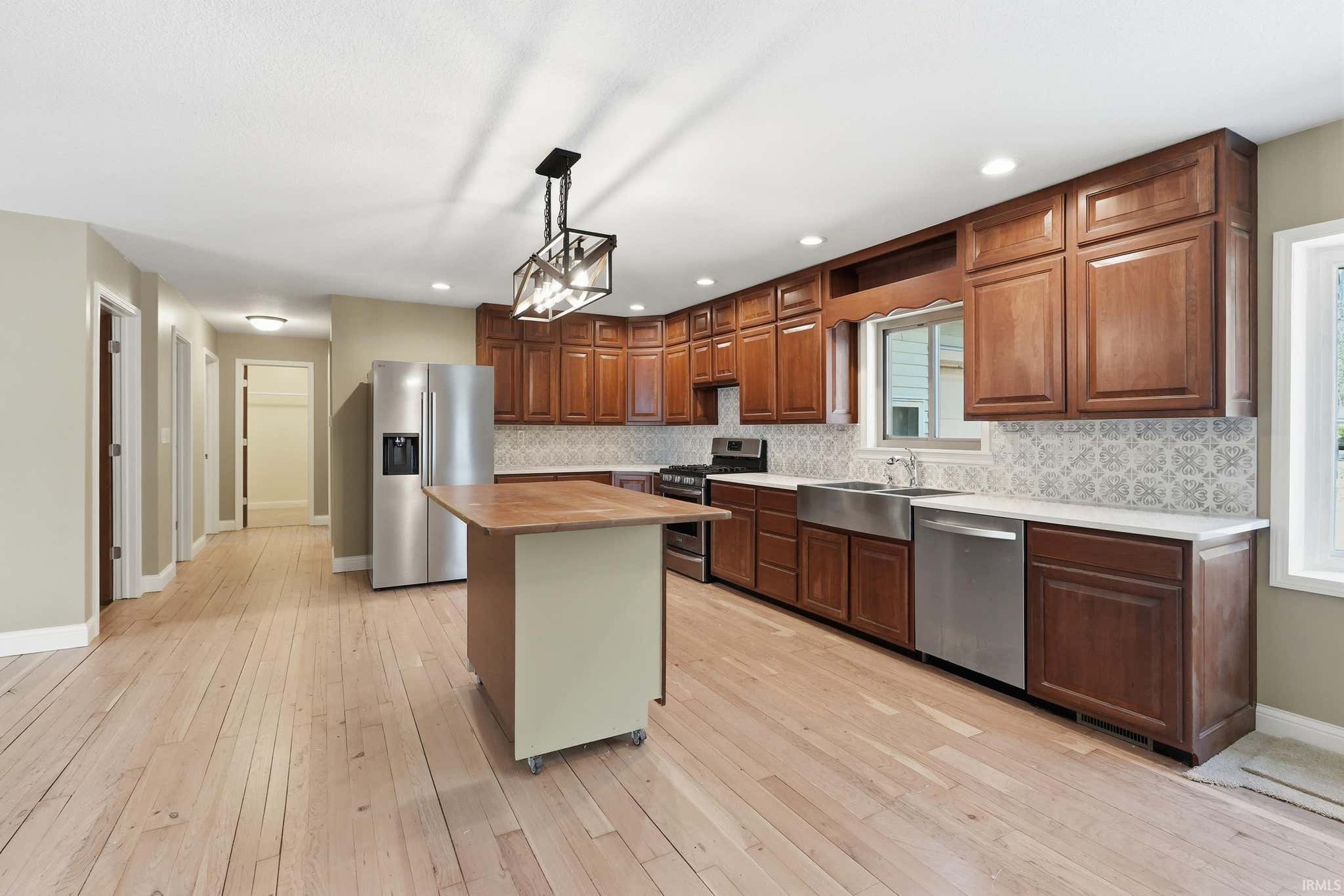 Image of 1080 North Shore Drive