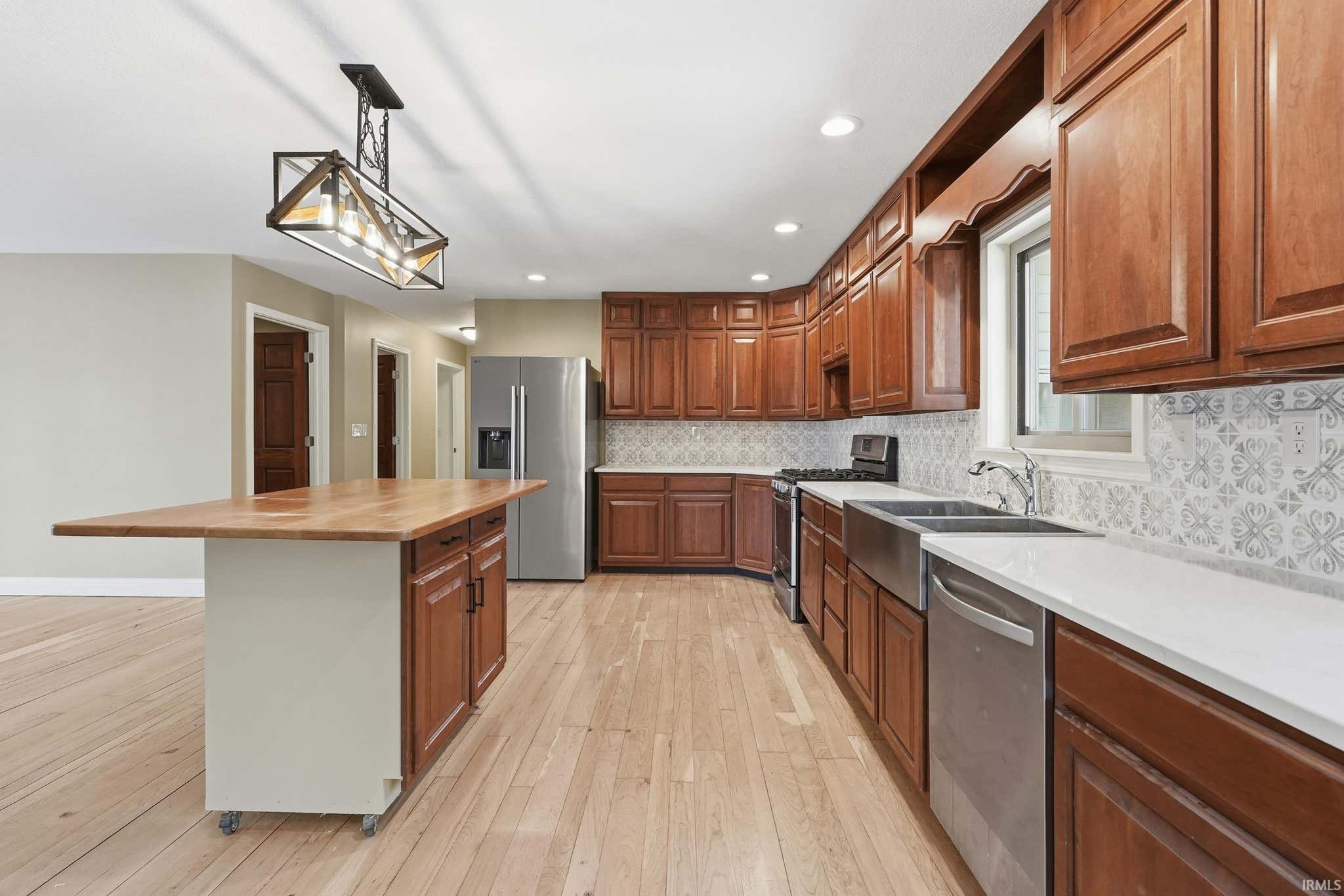 Image of 1080 North Shore Drive