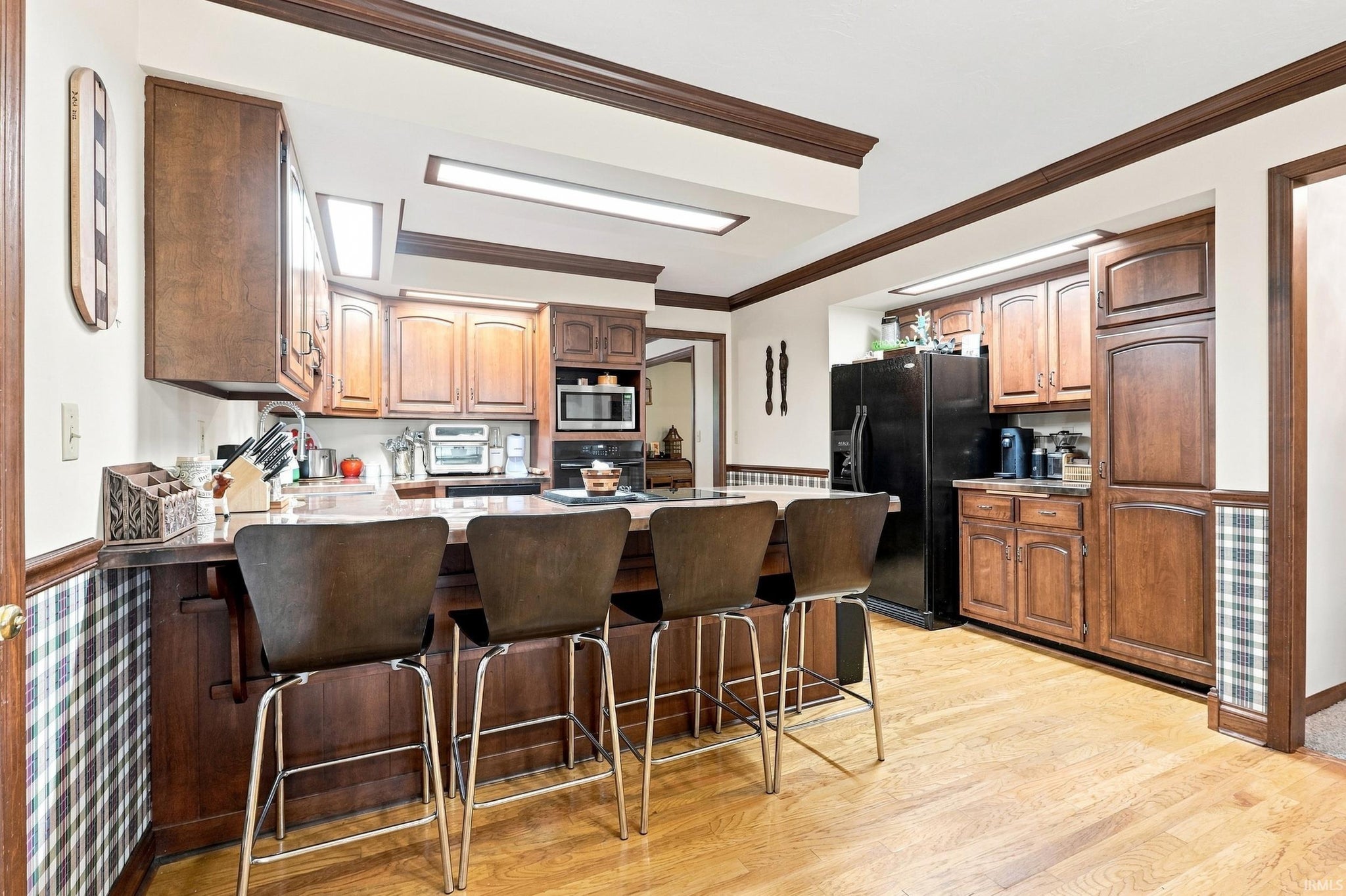 Image of 301 Oakwood Drive