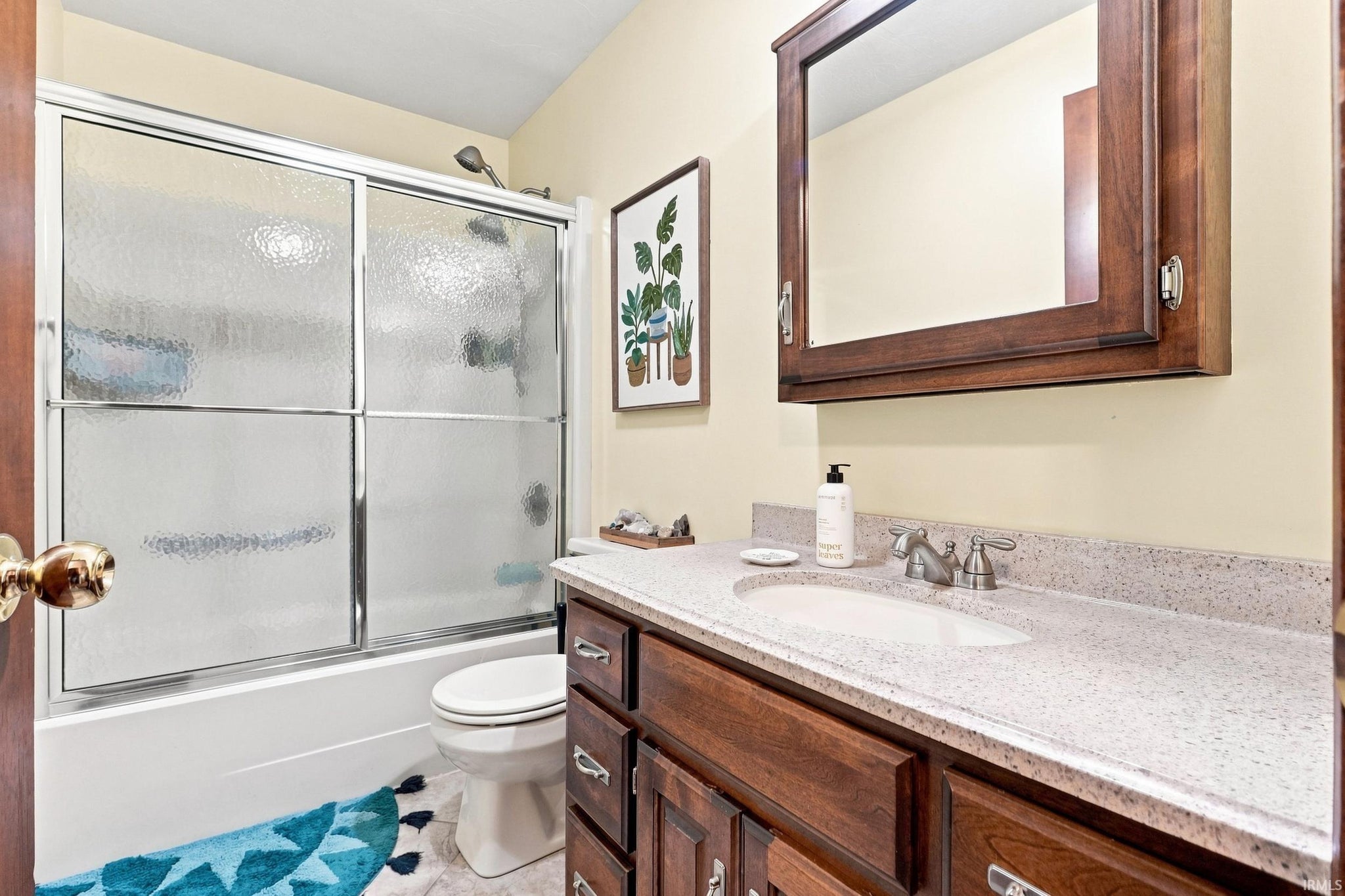 Image of 301 Oakwood Drive