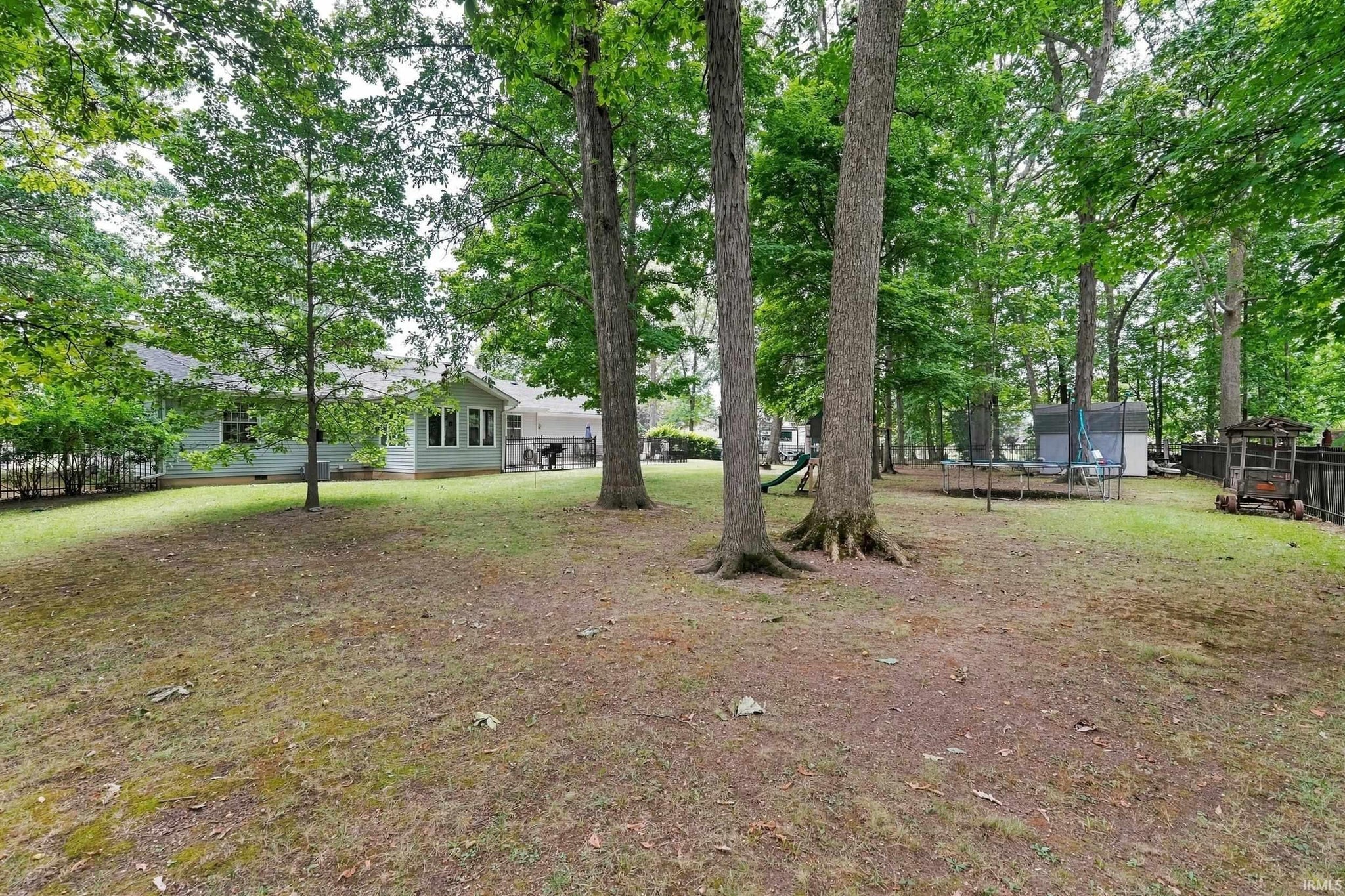 Image of 301 Oakwood Drive