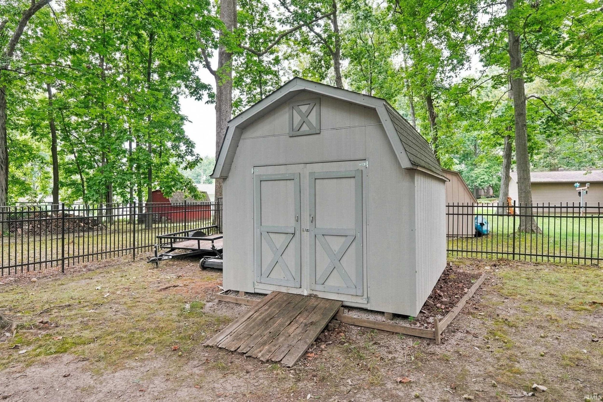 Image of 301 Oakwood Drive